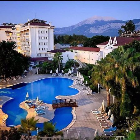 Miramor Hotel & Spa アンタルヤ エクステリア 写真 A resort in Turkey