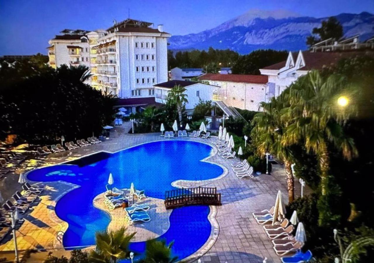 Miramor Hotel & Spa アンタルヤ エクステリア 写真 A resort in Turkey
